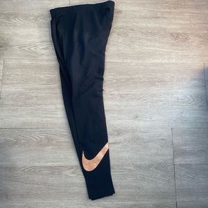 Nike leggings